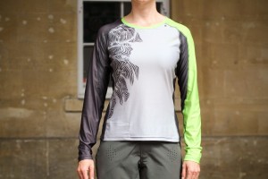 Mons Royale Tarn Merino Shift Wind - Outtabounds
