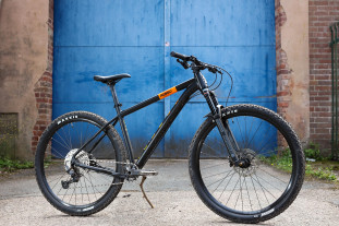 Giant Trance 3 29er Blue Book