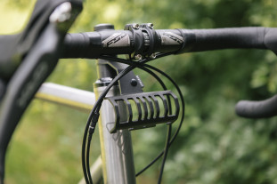 End Plugs GT Attack Logo HANDLEBAR TAPE Road Bike Drop Bar BLACK NEW 