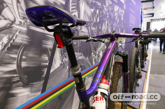 2022 nino schurter scott spark 2019 dropper.jpg