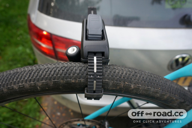 The most versatile bike rack for all types of bikes / Thule Epos 