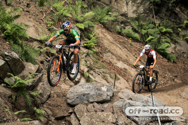 React Guanti MTB da DH, Trail e XC