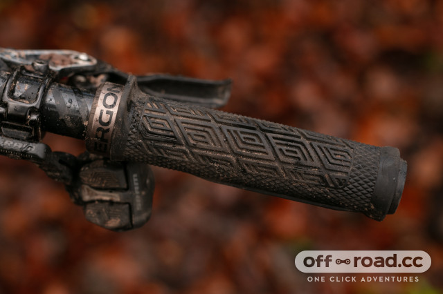 SQlab Tech and Trail 2.0 grip review