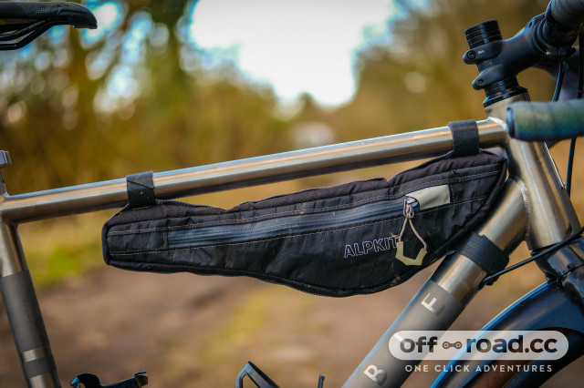 frame bag gravel bike