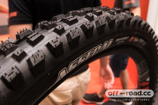 29er tyres for road and trail