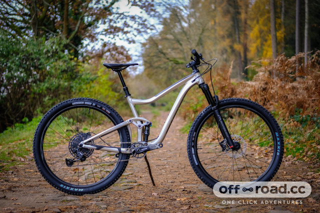 First Look Giant Trance 29er 3 How Does The Budget Alloy Bike Stack Up Off Road Cc