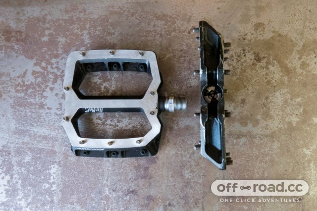 nukeproof horizon pro dh flat pedals