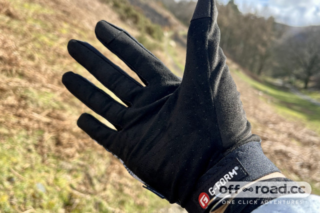 Gform gloves online