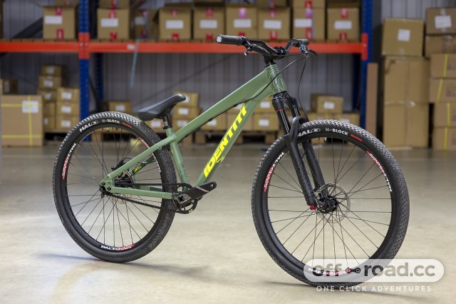 Identiti hotsell dirt jumper