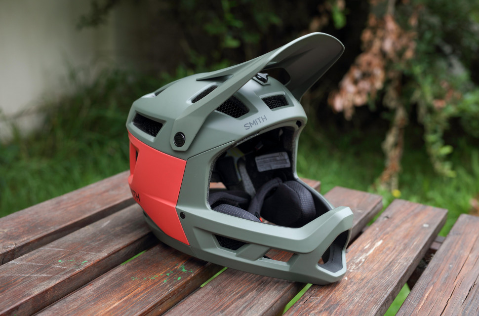 Smith Mainline helmet review | off-road.cc