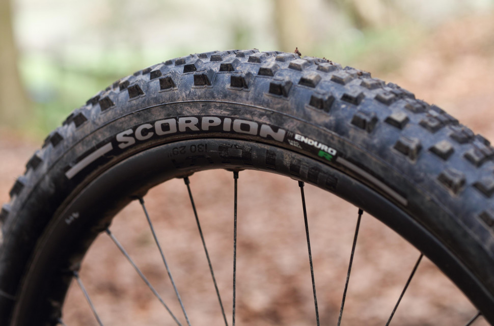 pirelli scorpion enduro m