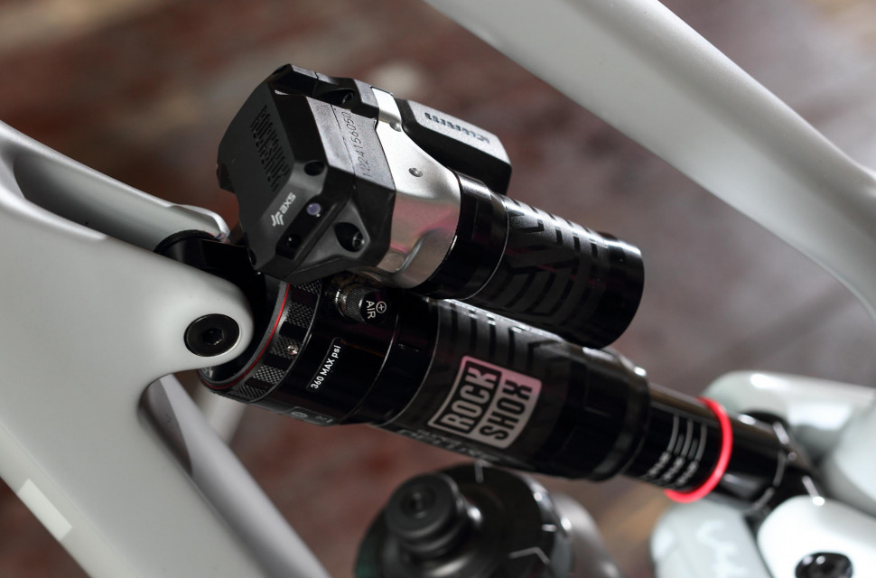 rockshox bar rear shock