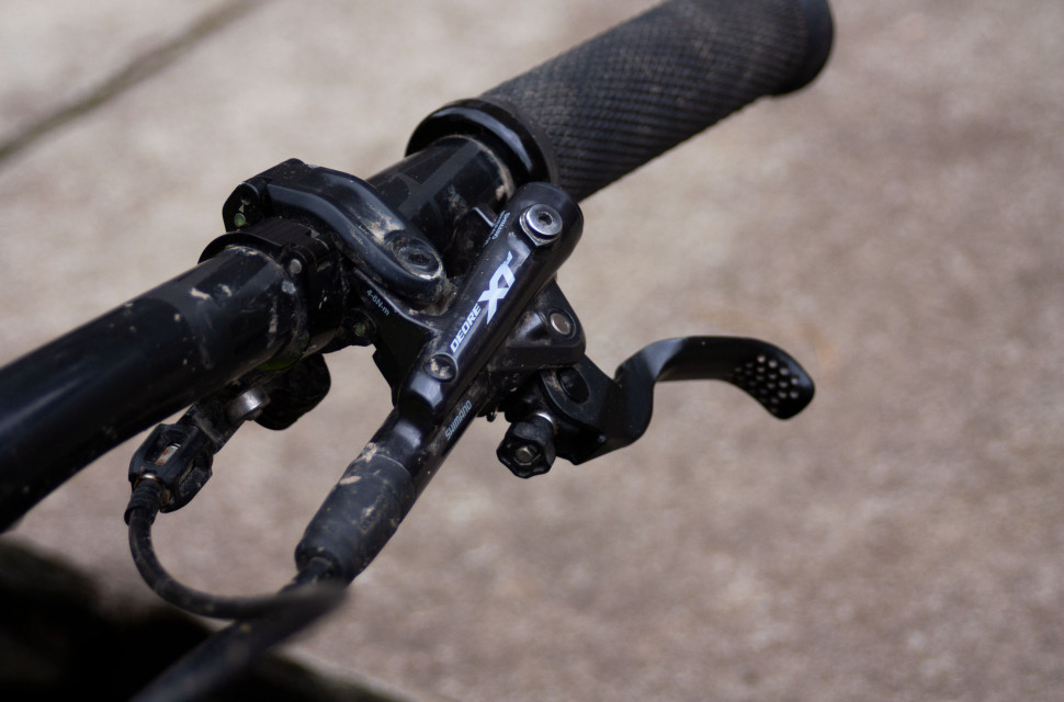 shimano xt mountain bike brakes