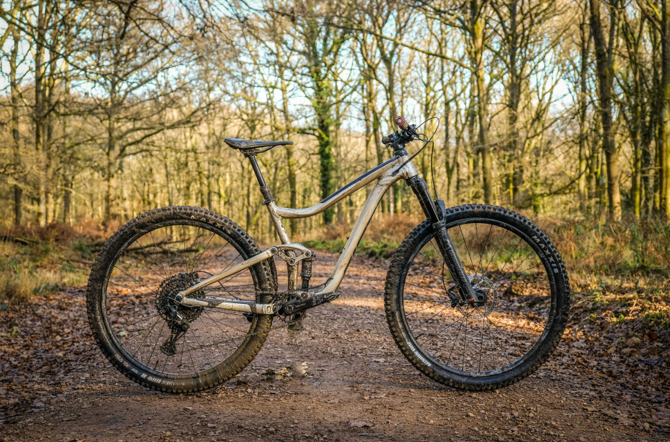 giant trance 3 full suspension