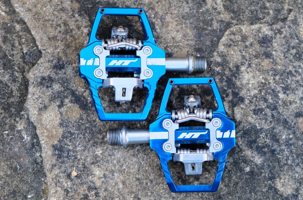 blue spd pedals