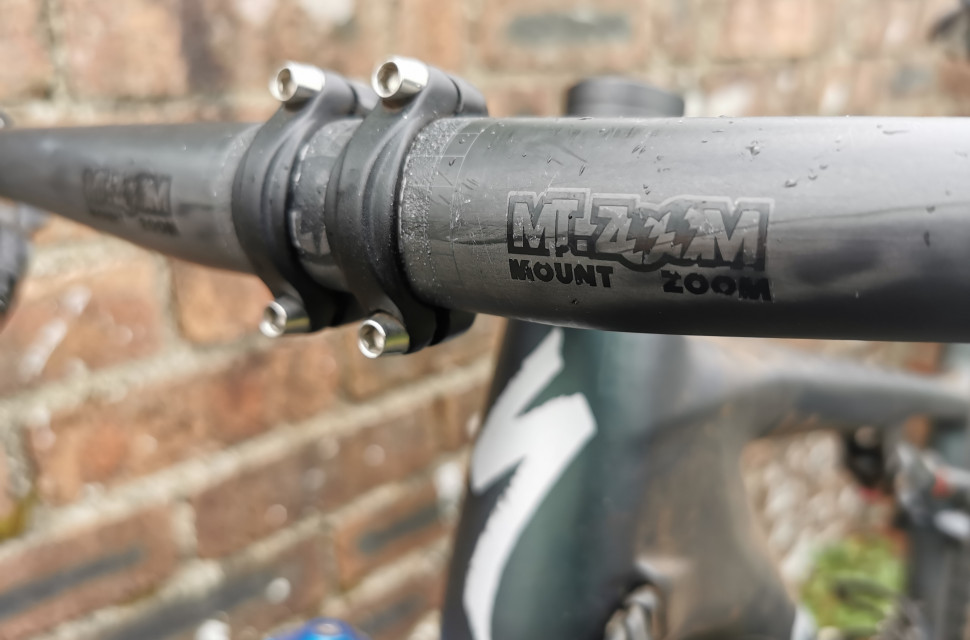 Review: Mt Zoom Ultralight 750mm Carbon Flat Bar