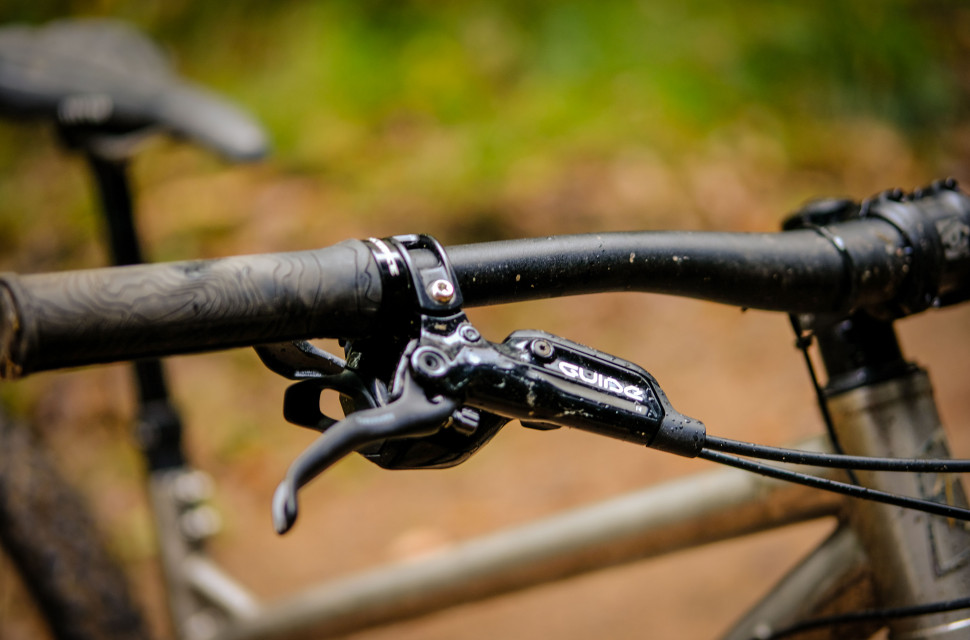 Profetie stroomkring Ongemak Your complete guide to SRAM mountain bike disc brakes - Level T, TLM,  Ultimate, Guide R, RS and RSC, plus G2 and Code models | off-road.cc