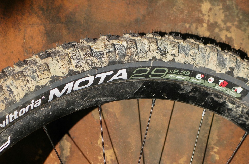Pair of Vittoria Mota G RTNT 27.5 x 2.5 MTB Bike Tire Tubeless 1440g 