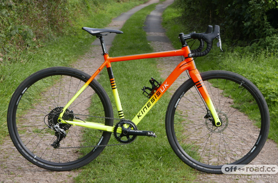 Kinesis tripster at hot sale 105 gravel bike