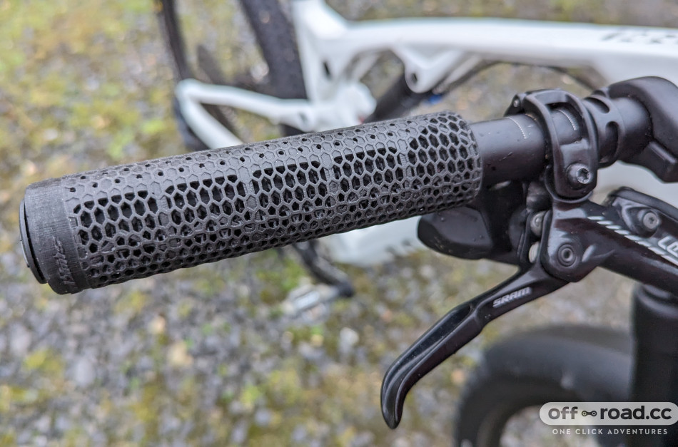 Fabric Silicone Grip - Reviews, Comparisons, Specs - Grips - Vital MTB