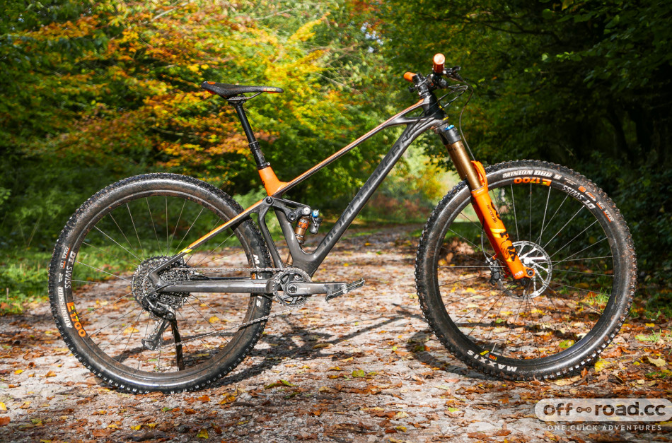 mondraker foxy carbon r 2020 bike