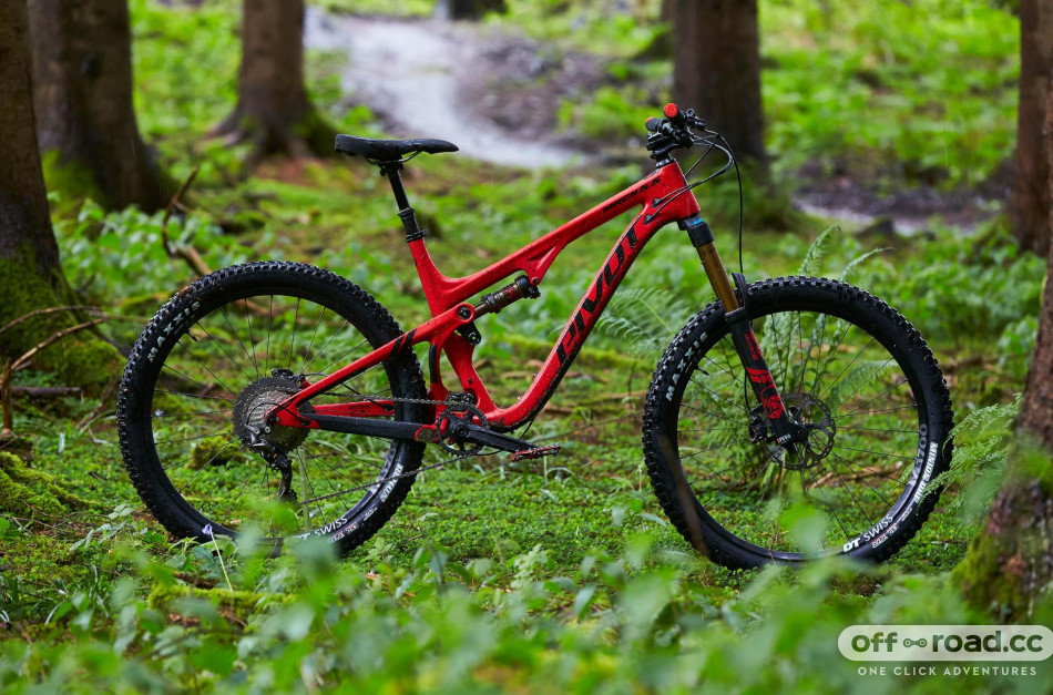 The Pivot Mach 5.5 has UK trail bike written all over it off road.cc