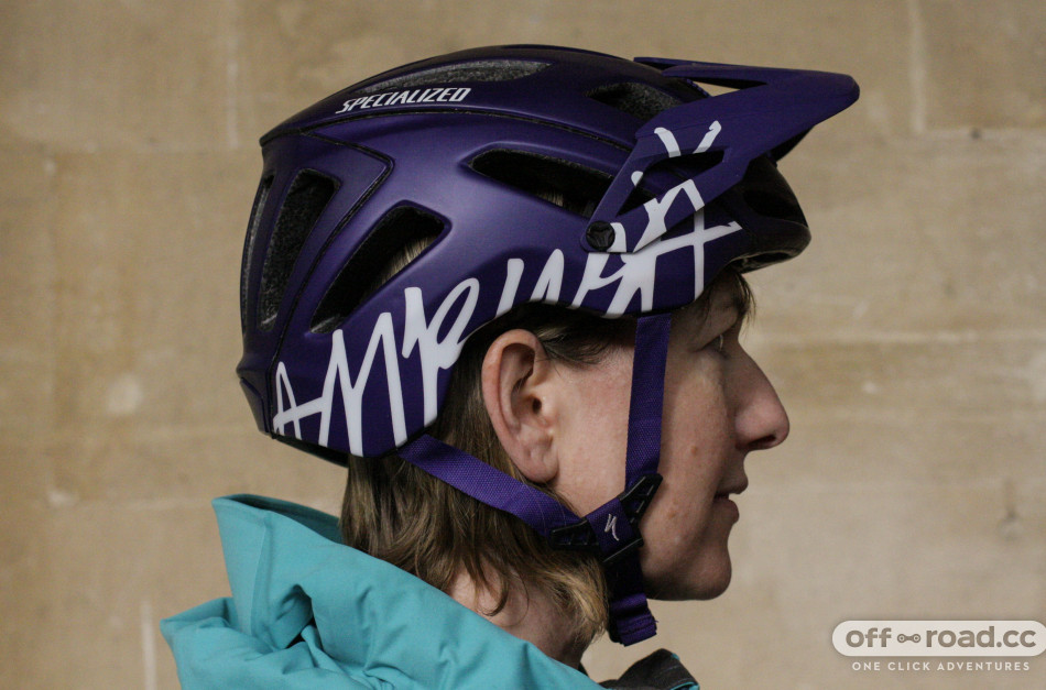 specialized andorra helmet