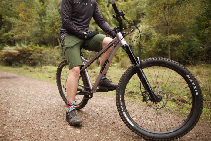 What Size Mountain Bike Do I Need: A Comprehensive Guide Sizing by Brand and Model