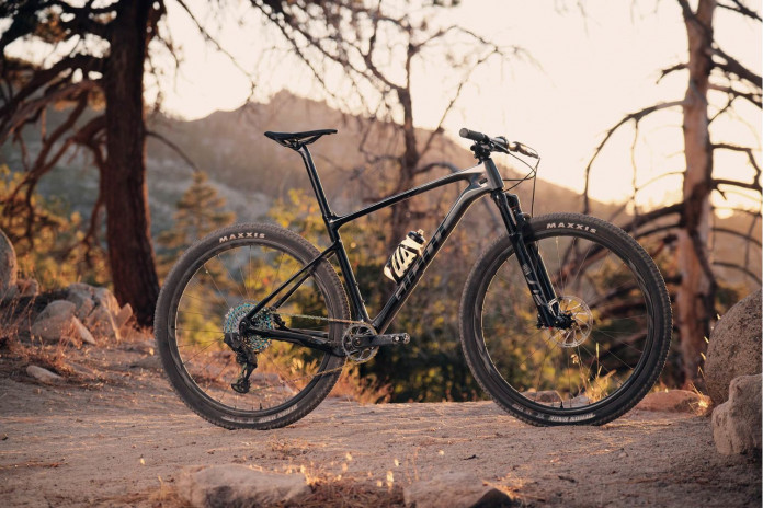 microfoon Afstoten Oceanië Giant's new XtC-29 is the lightest, hardest riding cross-country hardtail  the brand has ever created | off-road.cc